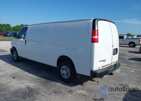 2013 Chevrolet Express 2500 Work Van from USA, damaged, VIN 1GCWGGBA2D1151653